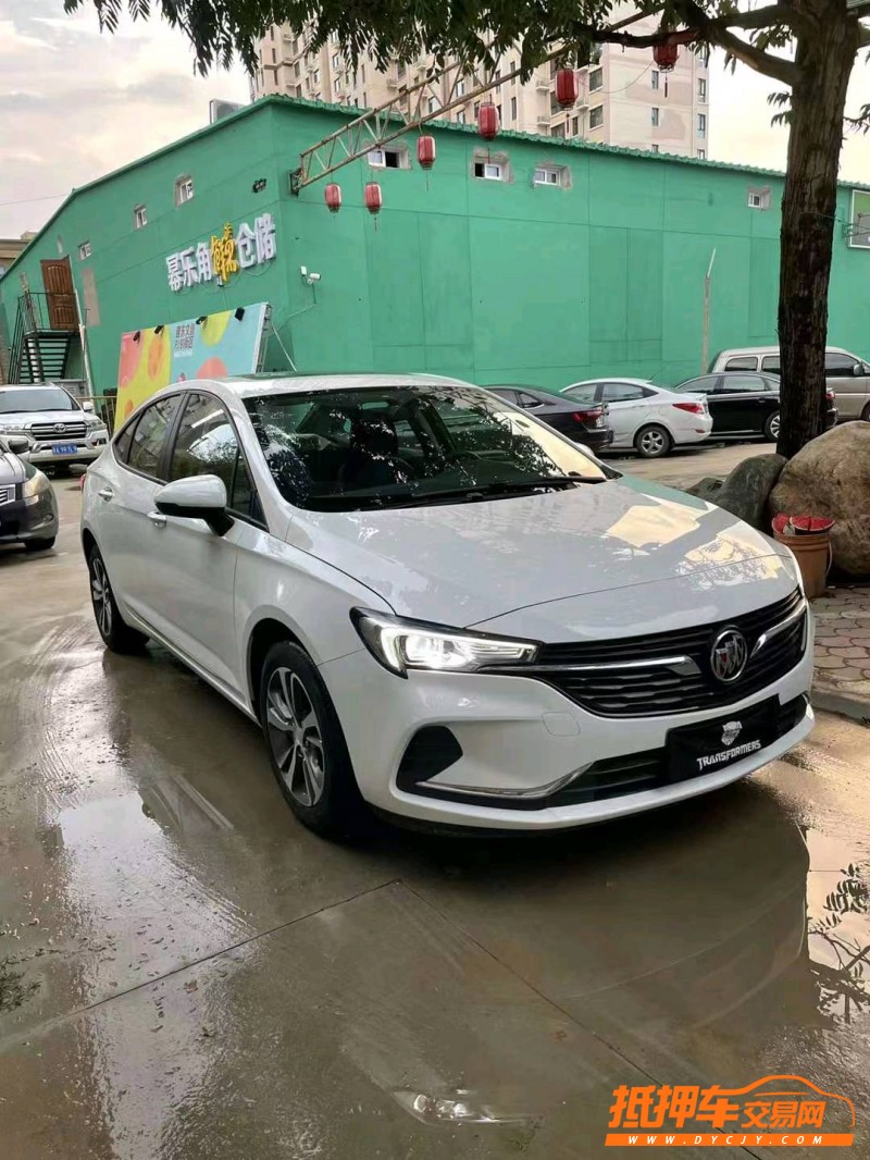 邢台22年别克威朗6