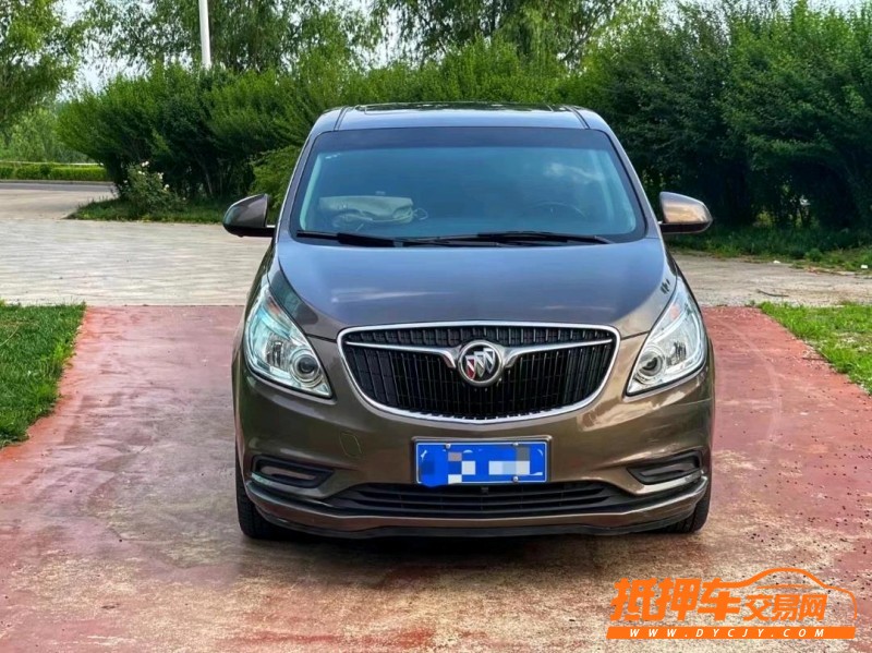 潍坊17年别克GL81