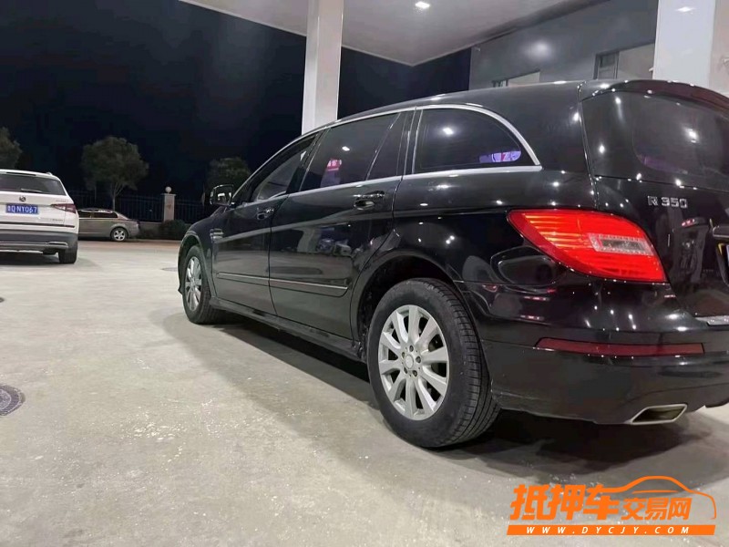 潍坊13年奔驰R6