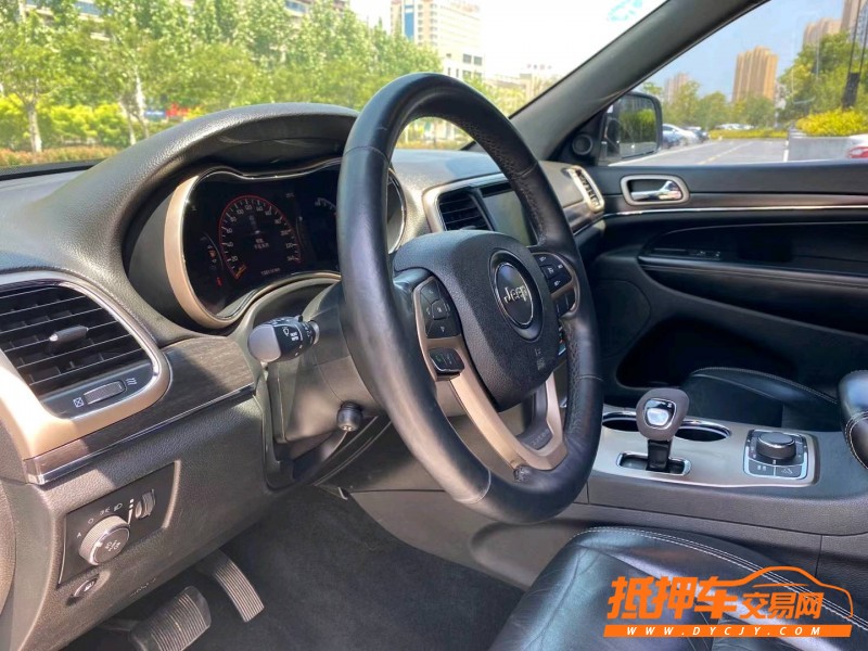 銅陵14年Jeep大切諾基8