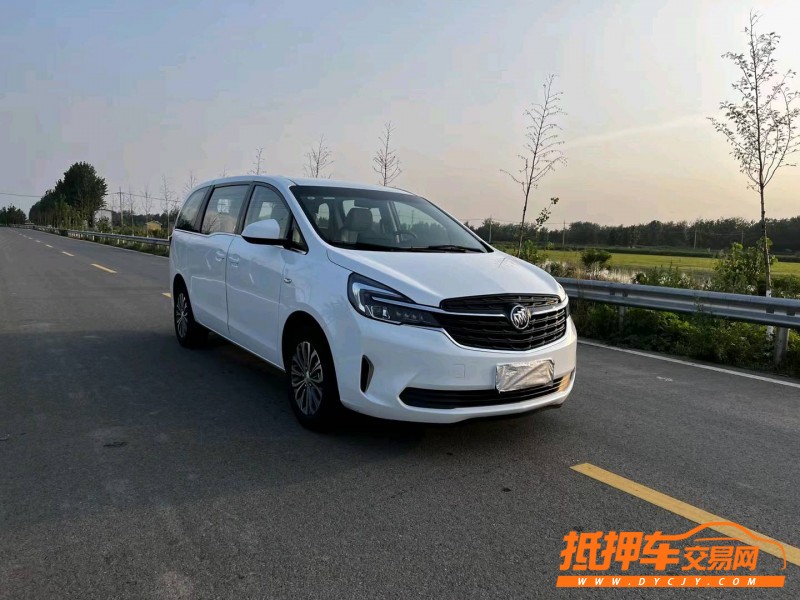 徐州22年别克GL82