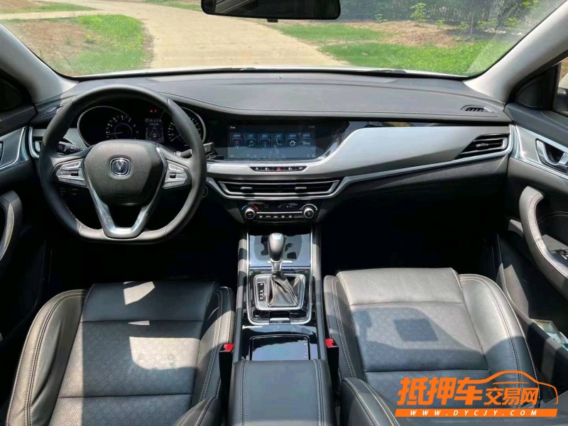 濰坊19年長安汽車逸動5