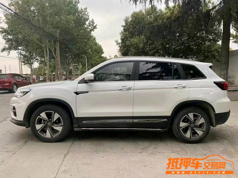 鶴壁18年長安汽車CS753