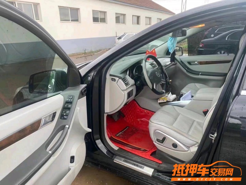 潍坊11年奔驰R3