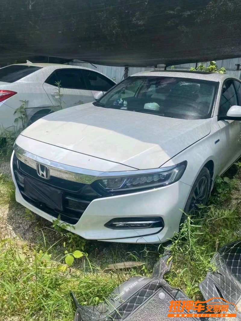 宜春21年本田雅阁1