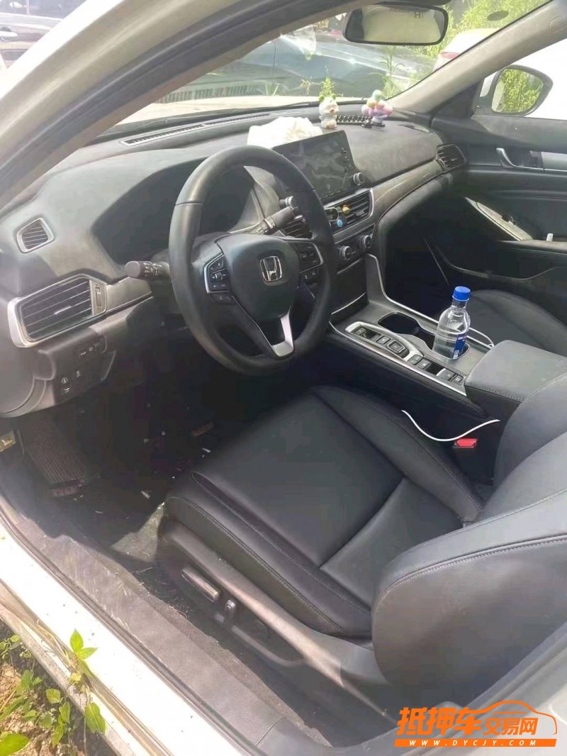 宜春21年本田雅阁2