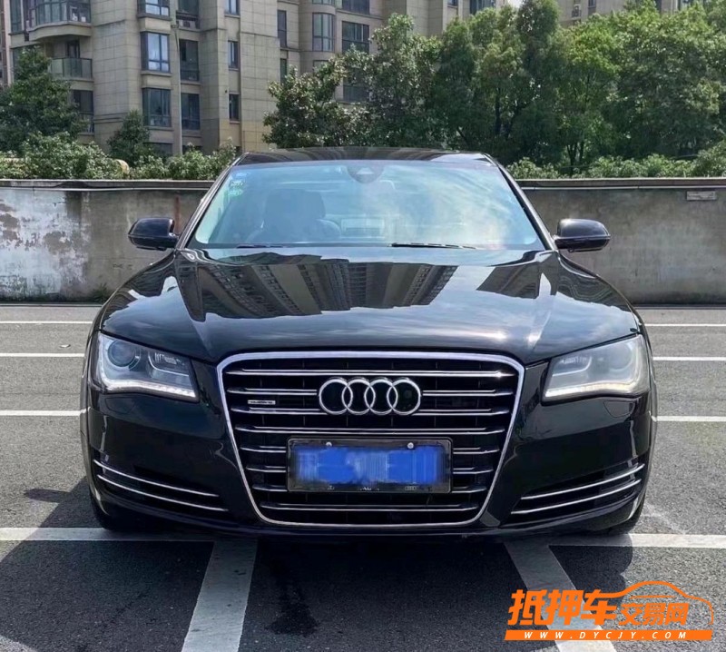 青島11年奧迪A8L1