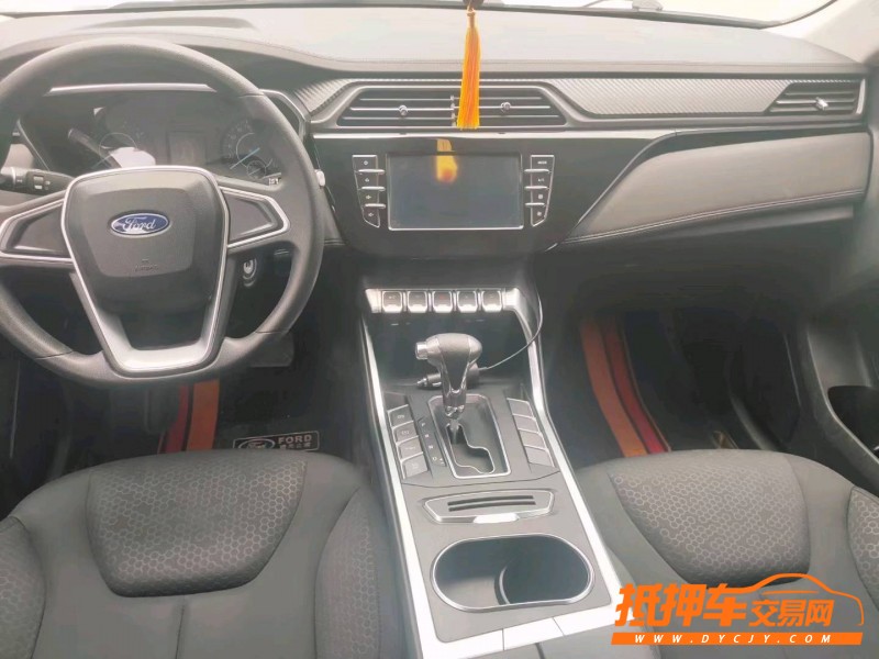 邵阳19年福特领界5