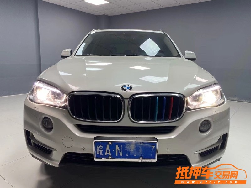 成都15年寶馬X58