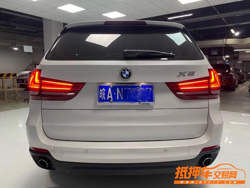 成都15年寶馬X55