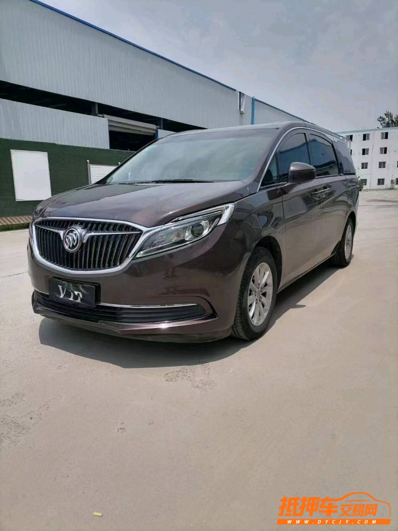 徐州18年别克GL82