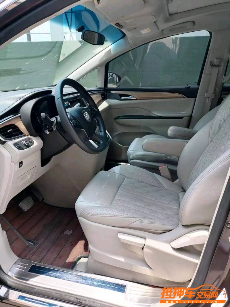 徐州18年别克GL86