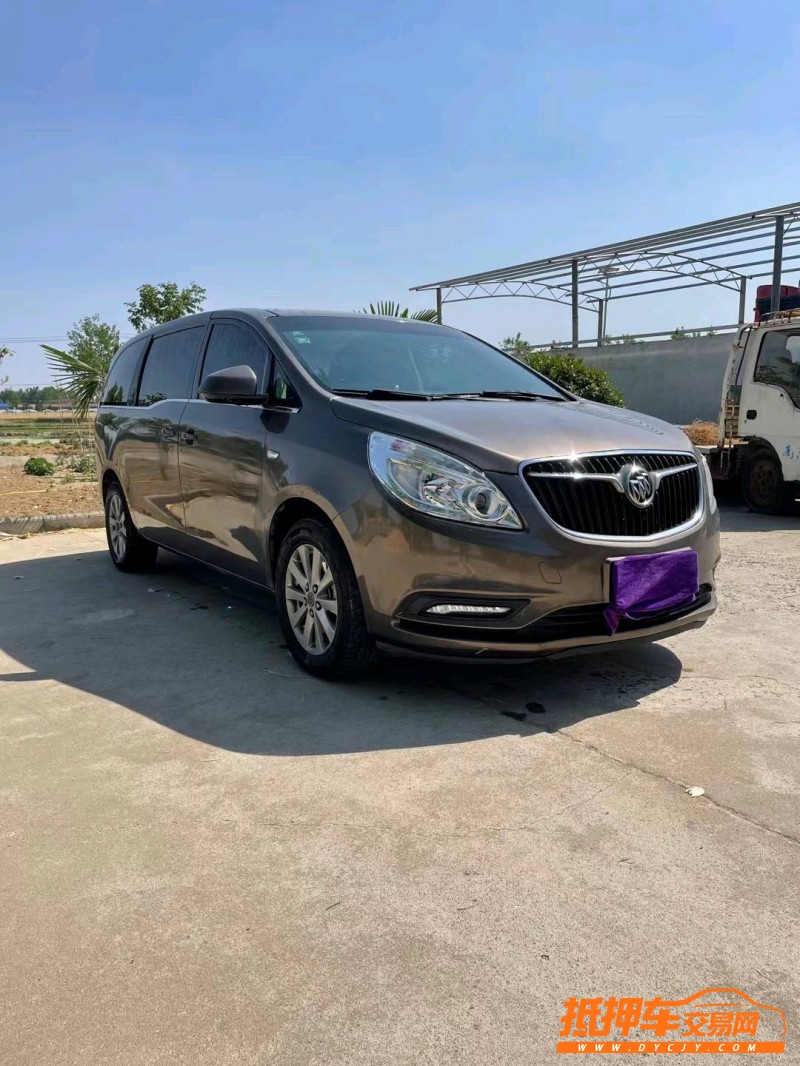 徐州17年别克GL82