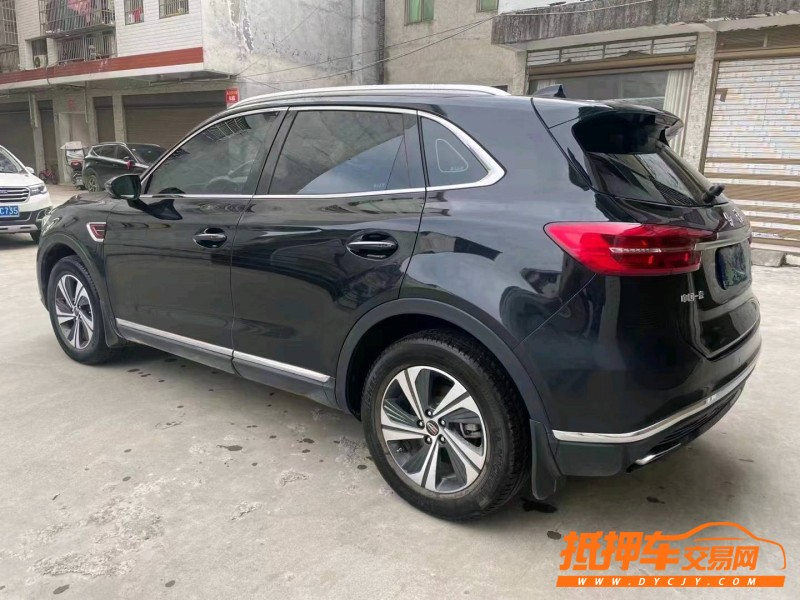 宜昌19年紅旗HS52