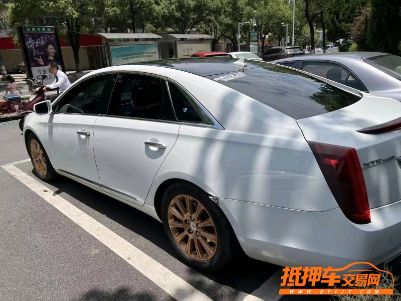 岳陽14年凱迪拉克XTS5