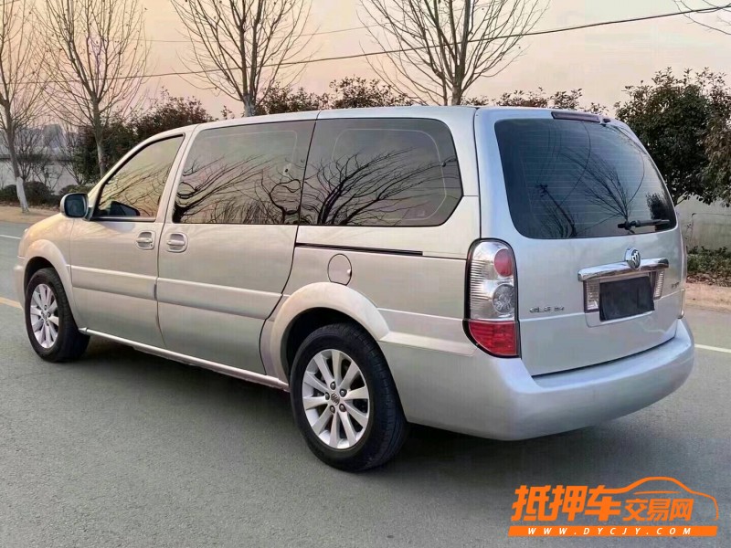 徐州13年别克GL86