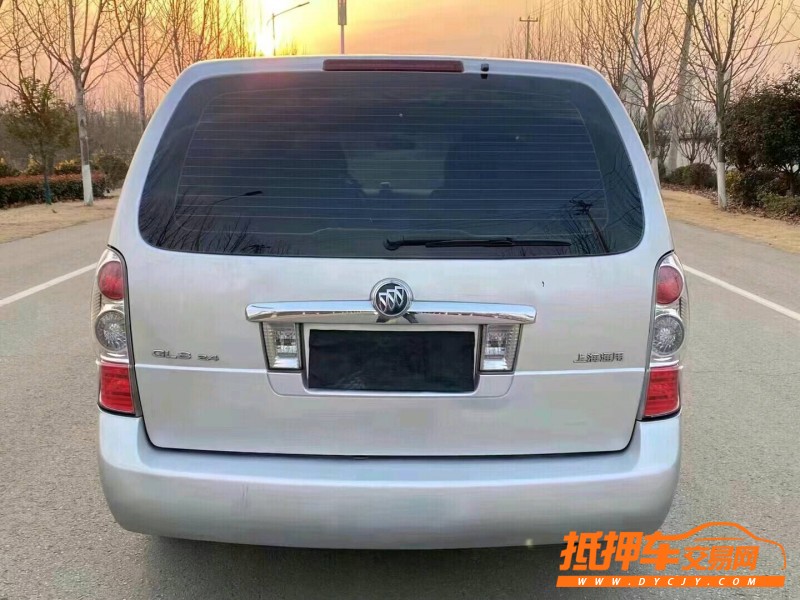 徐州13年别克GL88