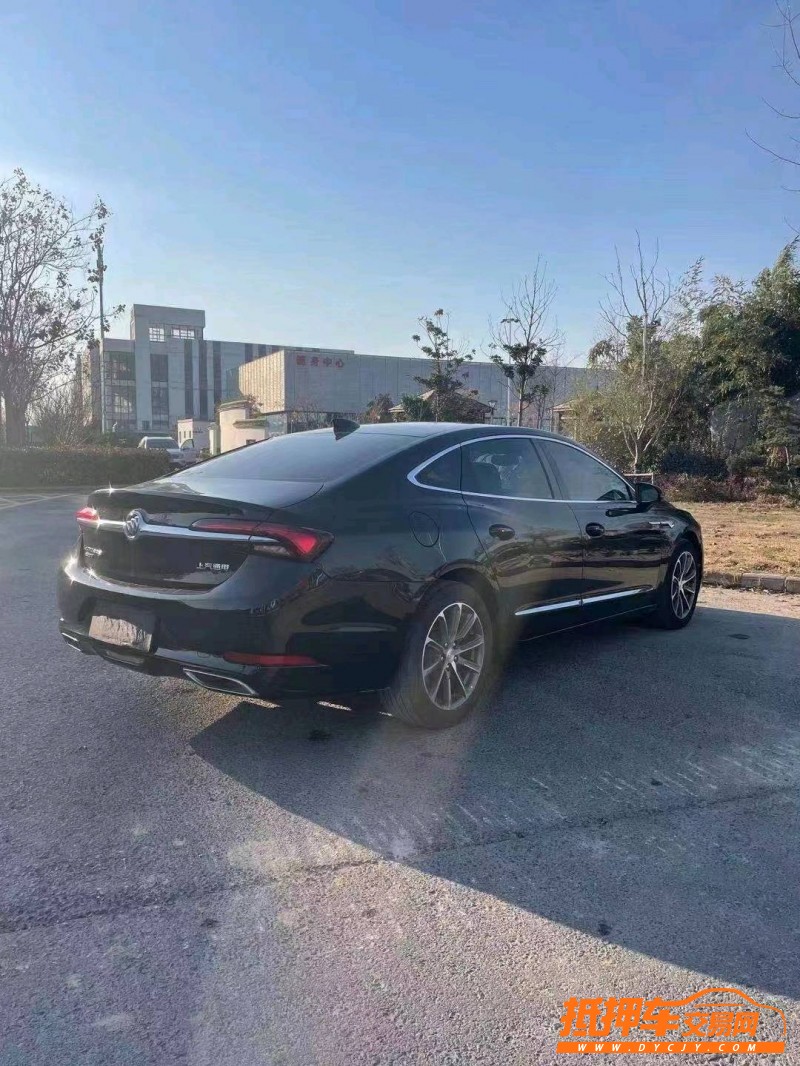 徐州20年别克君越7