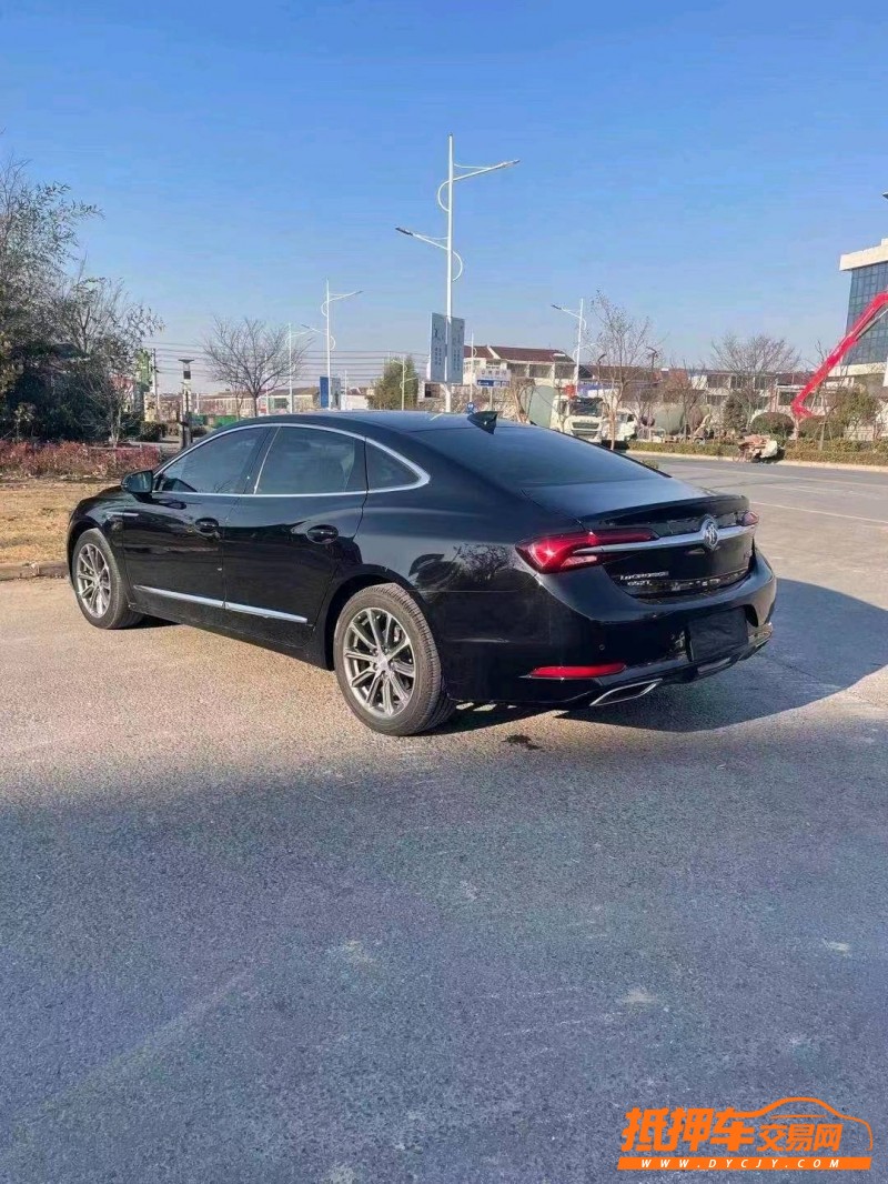 徐州20年别克君越8