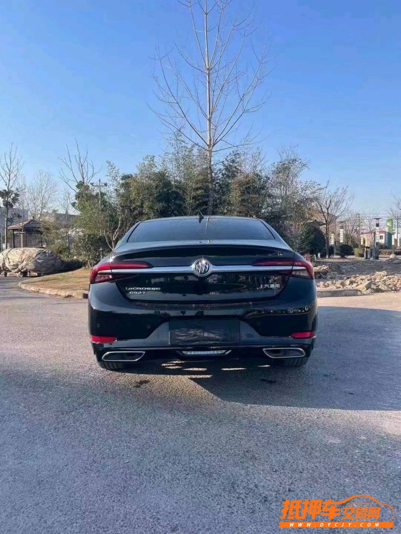 徐州20年别克君越9