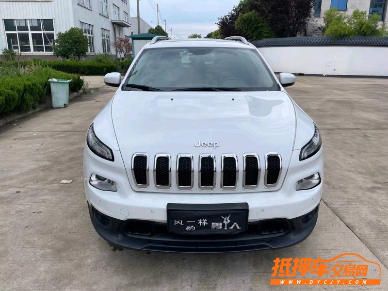 徐州17年Jeep自由光9