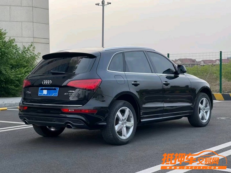 昭通18年奧迪Q52