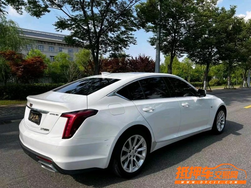 盐城20年凯迪拉克CT58