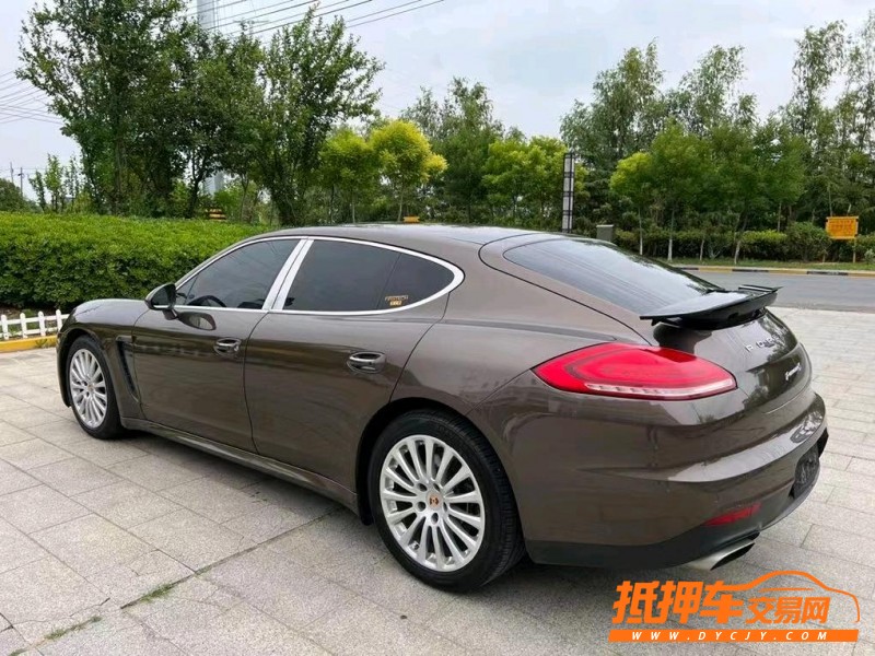 鹽城14年保時捷帕拉梅拉9