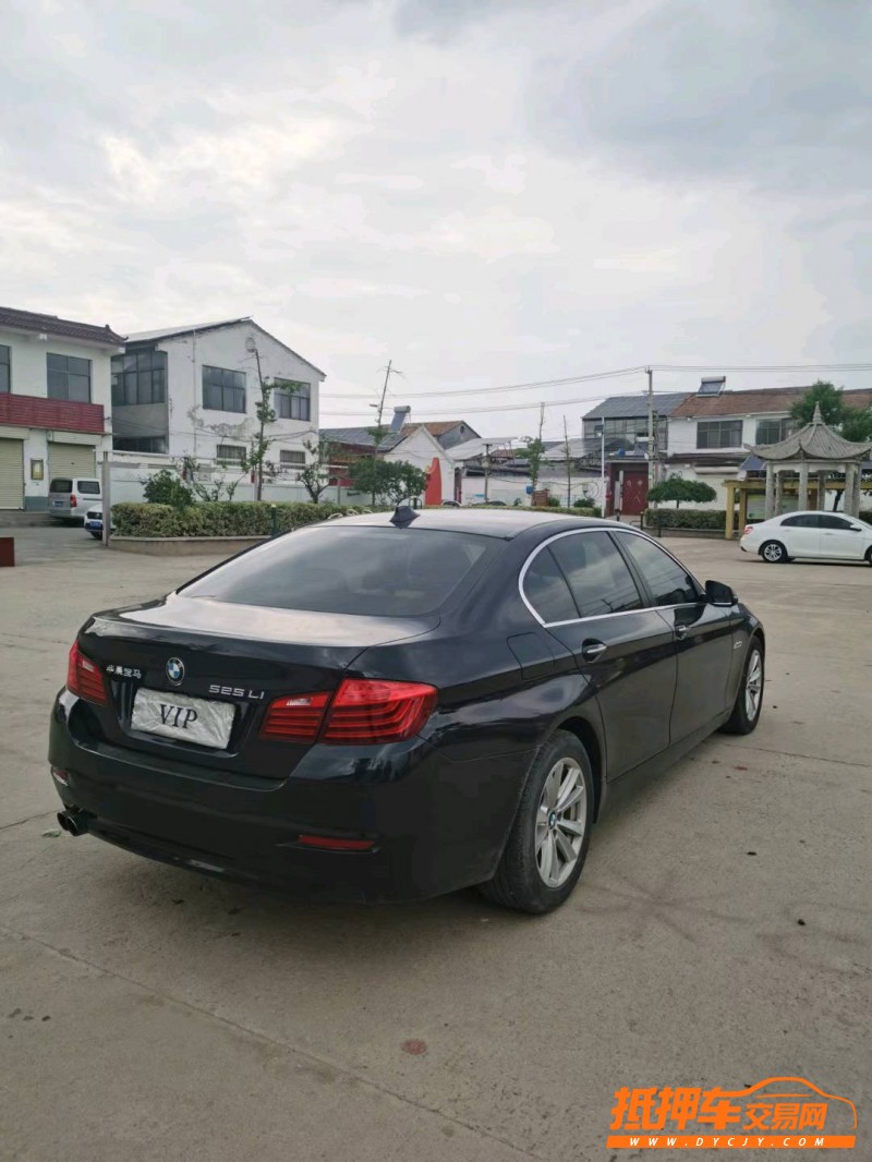 徐州16年宝马5系3