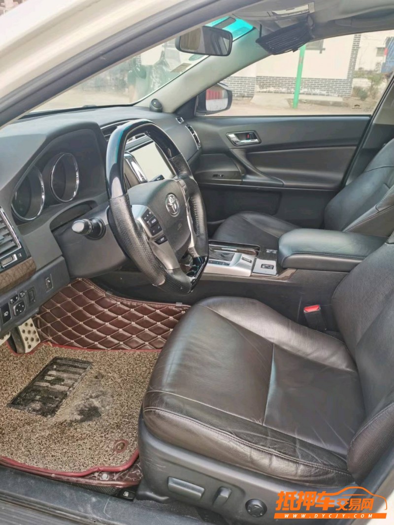 徐州14年丰田锐志6