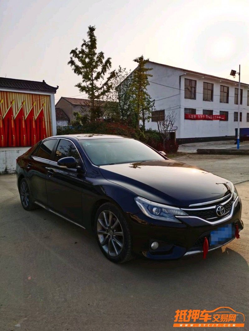 徐州14年丰田锐志3