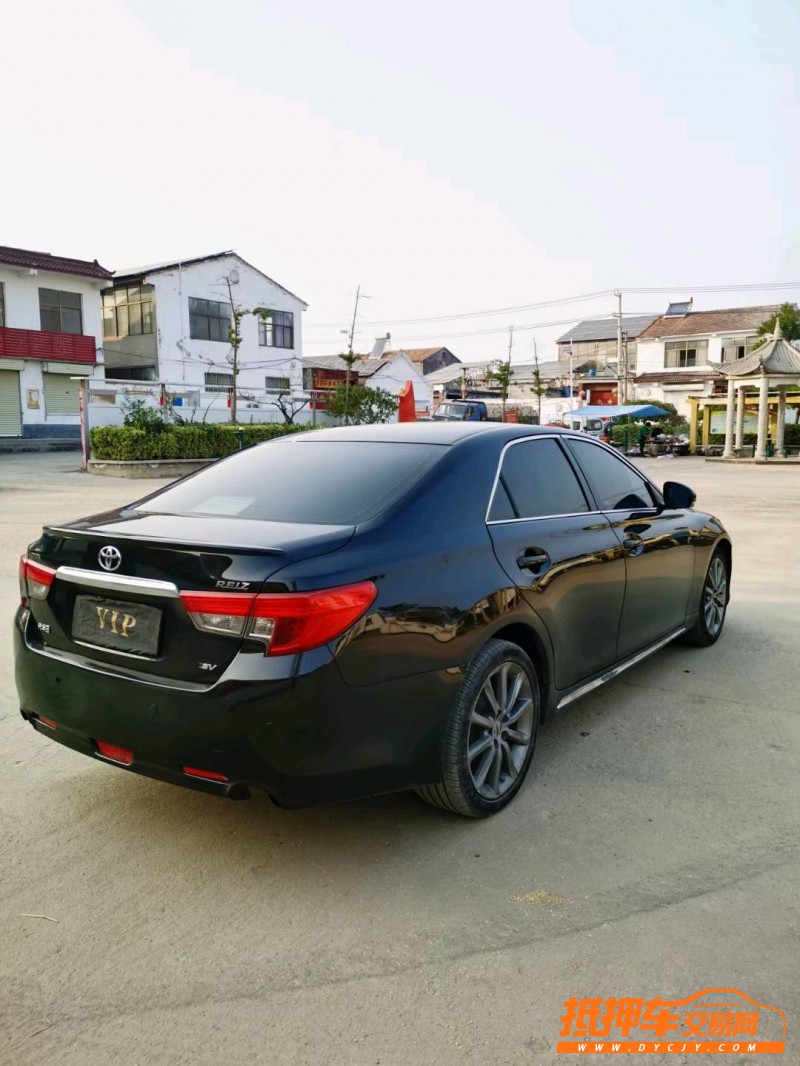 徐州14年丰田锐志7