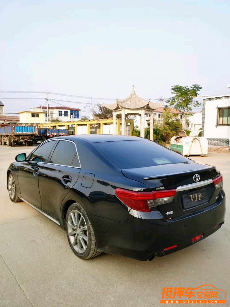徐州14年丰田锐志8