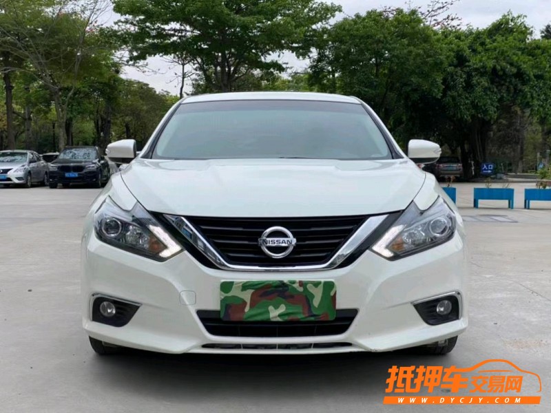 東莞17年日產天籟1