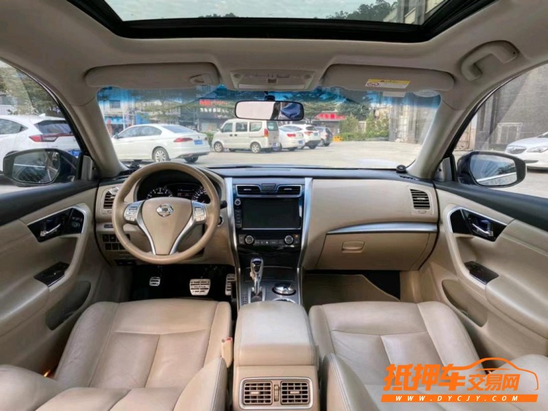 東莞17年日產天籟5