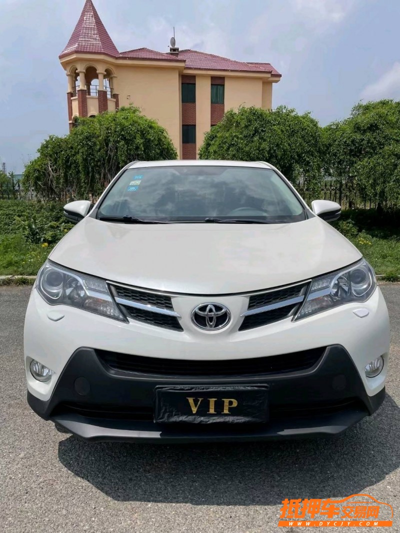 沈阳16年丰田RAV49