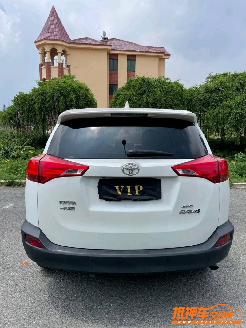 沈阳16年丰田RAV44
