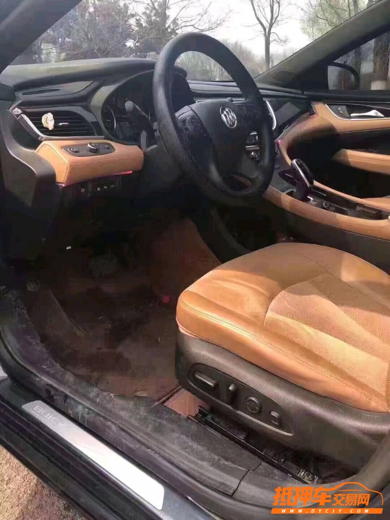 徐州19年别克君越2