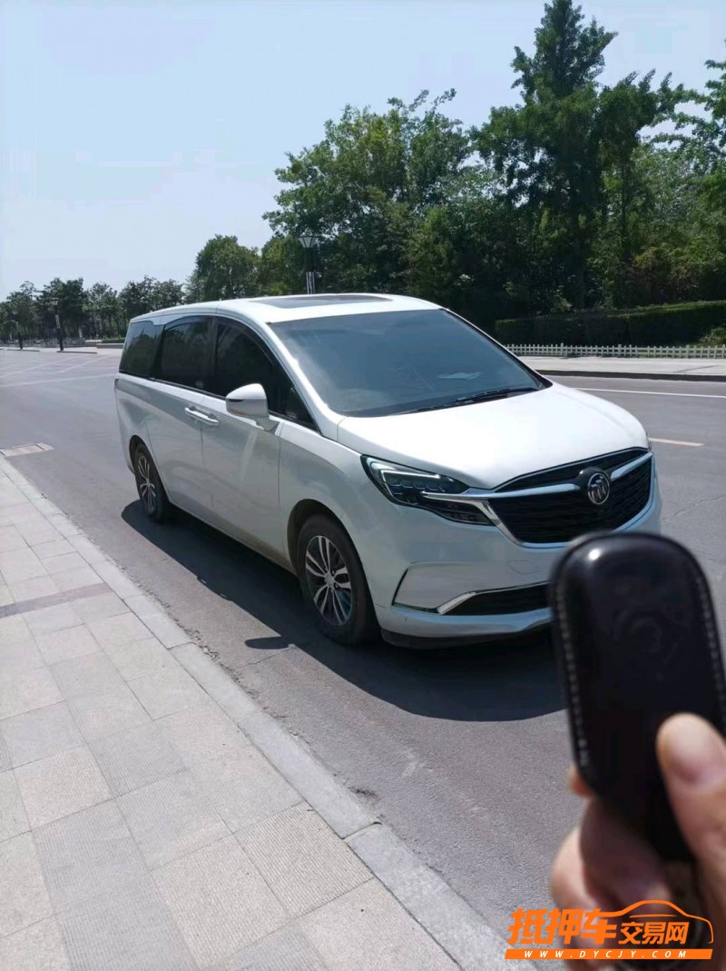 青岛20年别克GL86