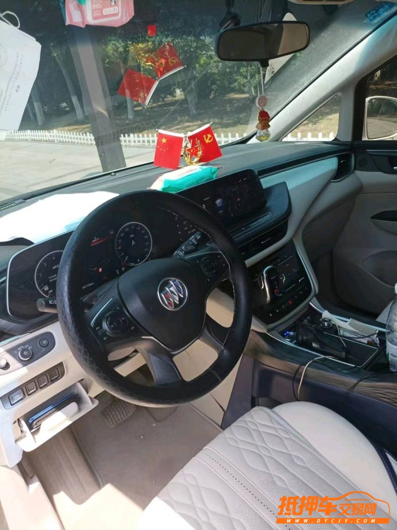 青岛20年别克GL83