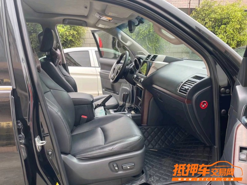 东莞14年丰田普拉多5