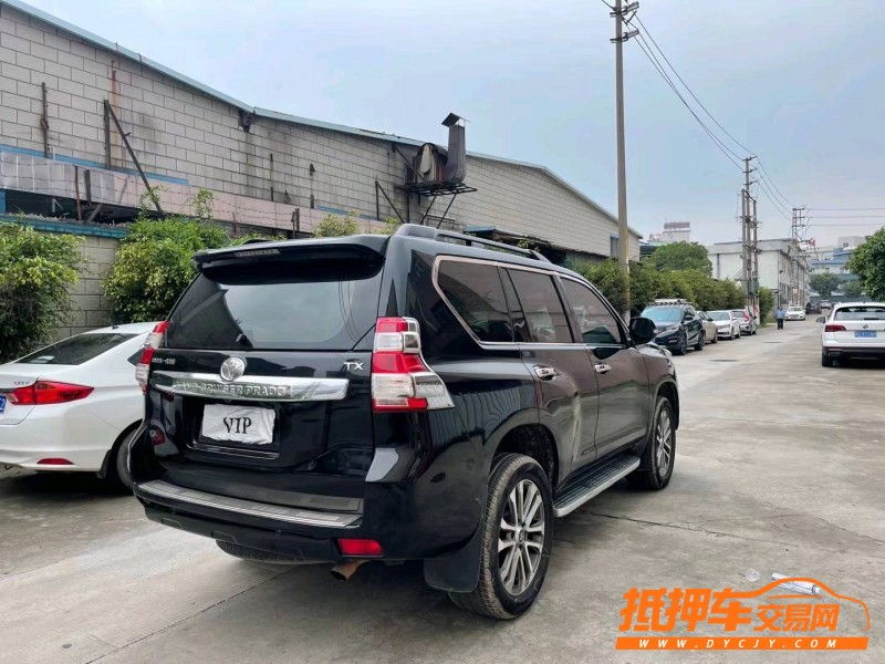 东莞14年丰田普拉多8