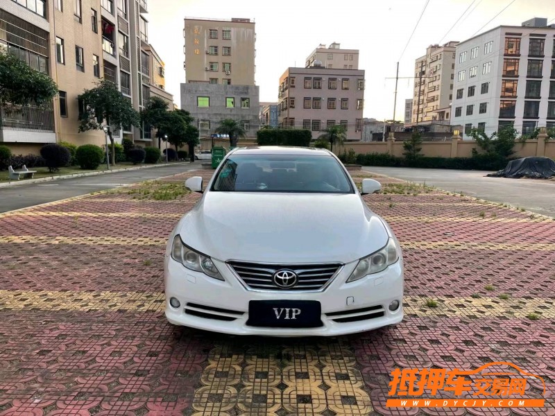 东莞11年丰田锐志1