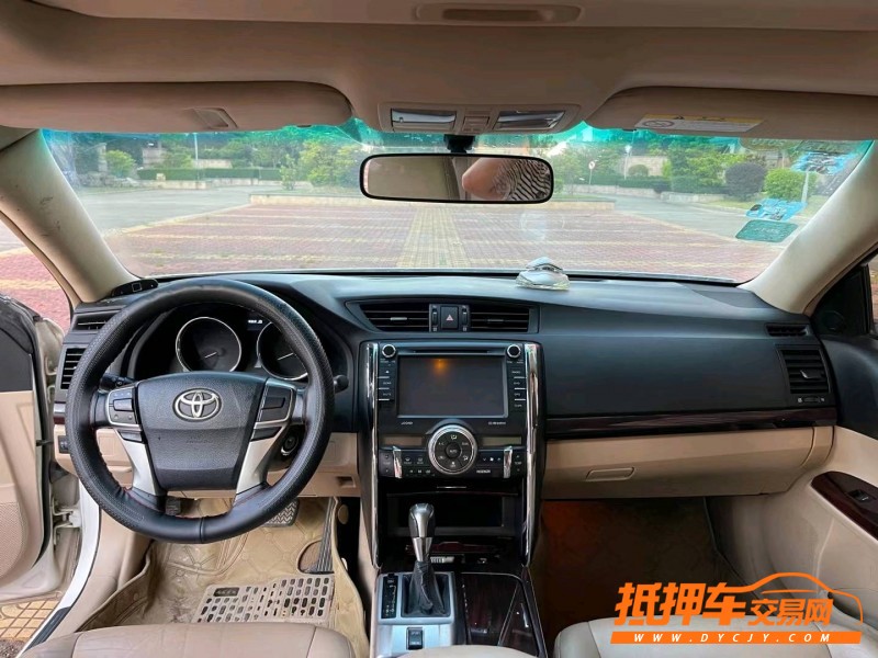 东莞11年丰田锐志4