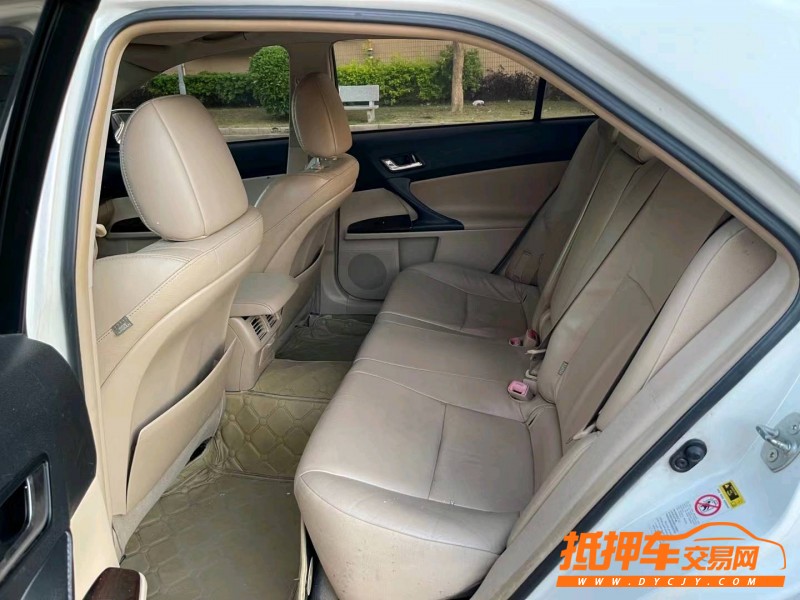 东莞11年丰田锐志5