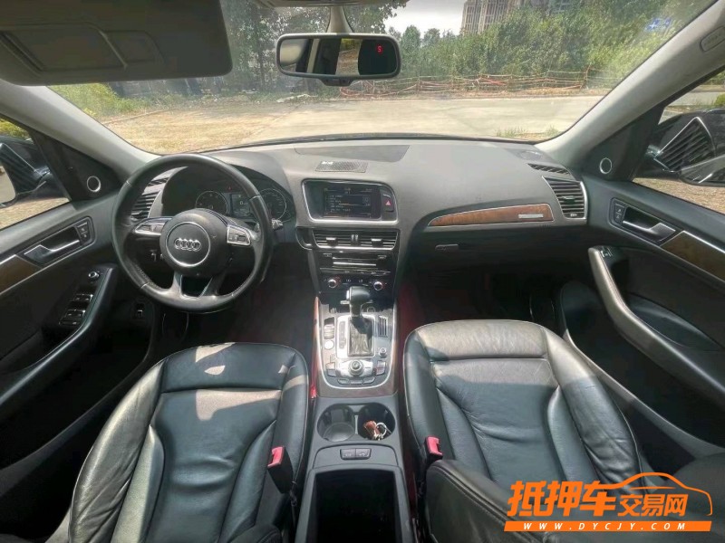 北京13年奧迪Q56