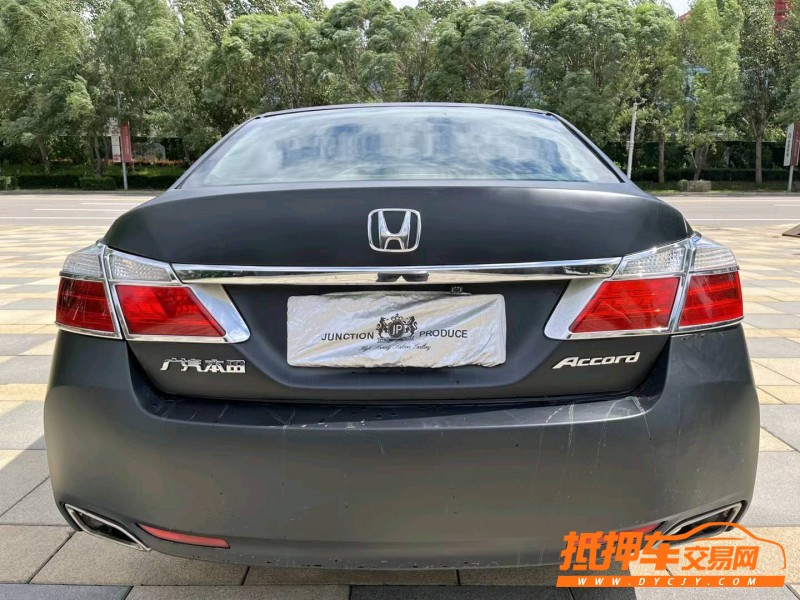 沈阳14年本田雅阁3