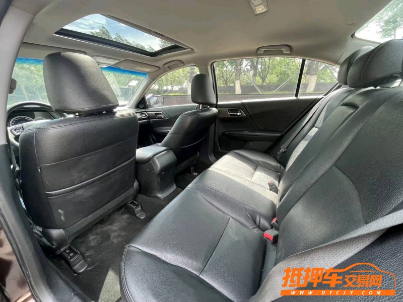 沈阳14年本田雅阁5