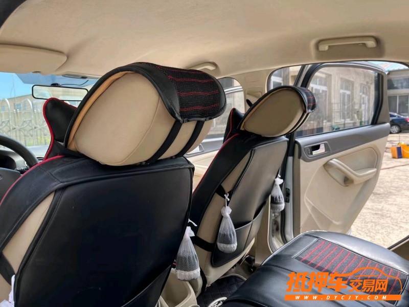 沈阳14年福特福克斯7