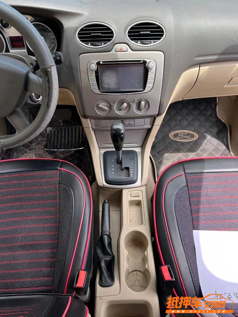 沈阳14年福特福克斯9